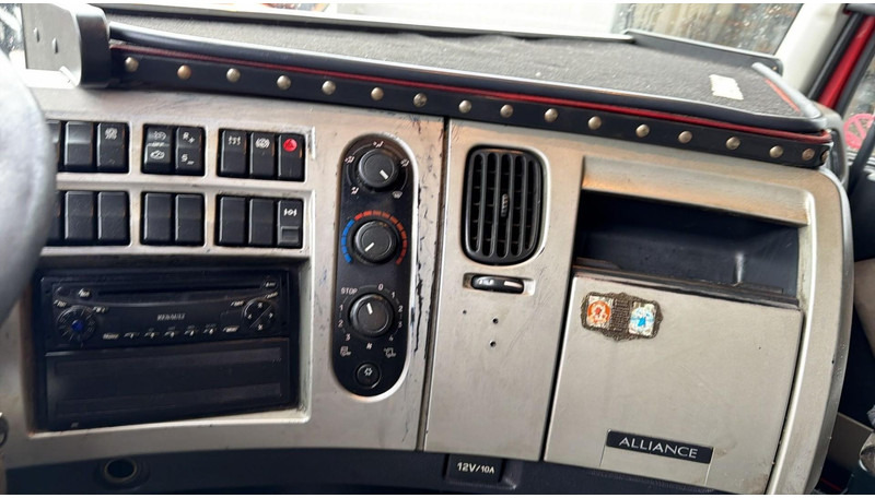 Renault Premium 450 DXI (BOITE MANUELLE / MANUAL GEARBOX) в лизинг Renault Premium 450 DXI (BOITE MANUELLE / MANUAL GEARBOX): фото 17 Renault Premium 450 DXI (BOITE MANUELLE / MANUAL GEARBOX) в лизинг Renault Premium 450 DXI (BOITE MANUELLE / MANUAL GEARBOX): фото 17