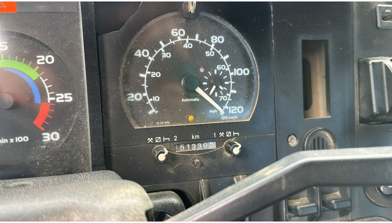 Грузовик-шасси Volvo FL 7 - 260 (6X4 / LAMES / POMPE MANUELLE / MANUAL PUMP / STEEL SUSP.): фото 13