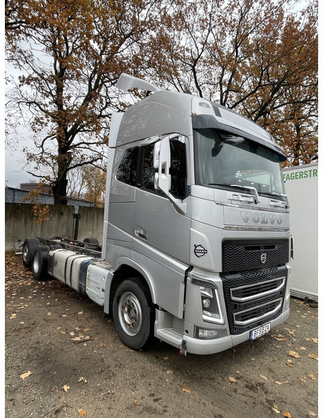 Volvo FH550 - Грузовик-шасси: фото 2 Volvo FH550 - Грузовик-шасси: фото 2