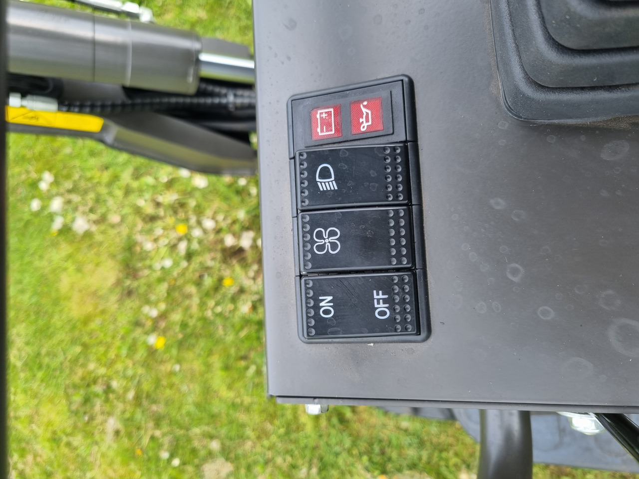 Новый Мини-экскаватор WCM CTX8010: фото 9 Новый Мини-экскаватор WCM CTX8010: фото 9