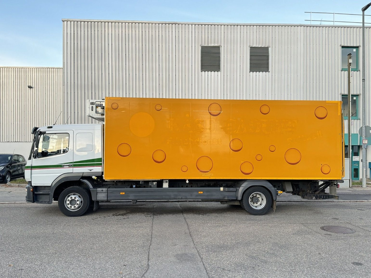 Mercedes-Benz Atego 1524 L-Haus Tiefkühlkoffer 6,9m LBW Tür - Рефрижератор: фото 4 Mercedes-Benz Atego 1524 L-Haus Tiefkühlkoffer 6,9m LBW Tür - Рефрижератор: фото 4