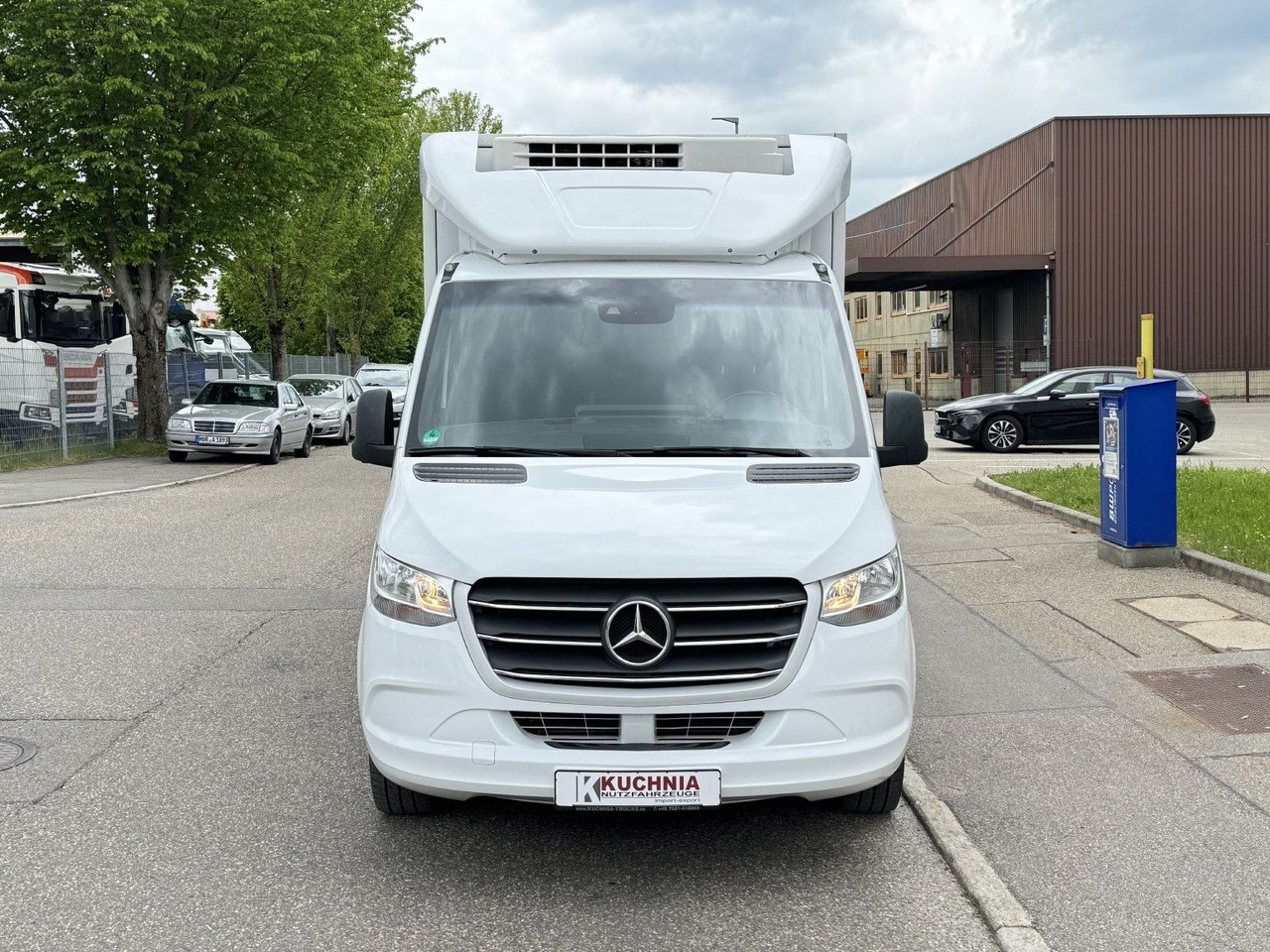 Mercedes-Benz Sprinter 316 Tiefkühl 3,3m TK V-500 MAX Luftgef. - Фургон-рефрижератор: фото 2 Mercedes-Benz Sprinter 316 Tiefkühl 3,3m TK V-500 MAX Luftgef. - Фургон-рефрижератор: фото 2