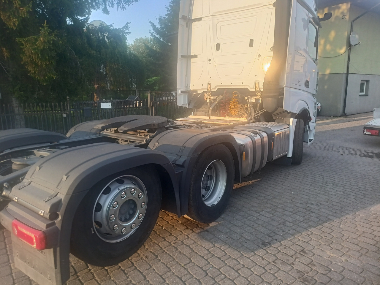 Mercedes-Benz Actros 2551 - Тягач: фото 4 Mercedes-Benz Actros 2551 - Тягач: фото 4