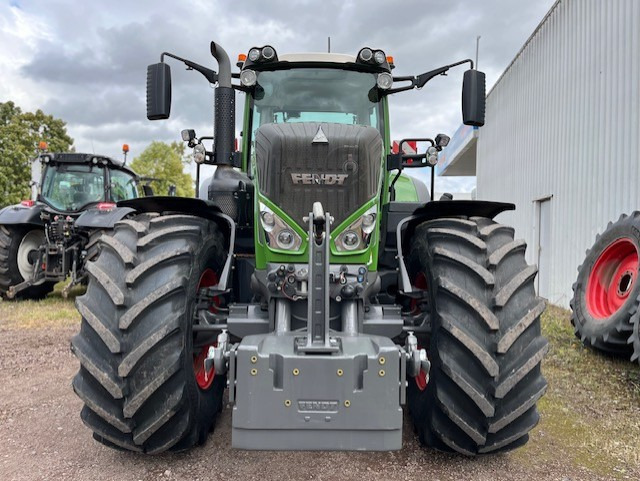 Fendt 826 Vario S4 ProfiPlus - Трактор: фото 4 Fendt 826 Vario S4 ProfiPlus - Трактор: фото 4