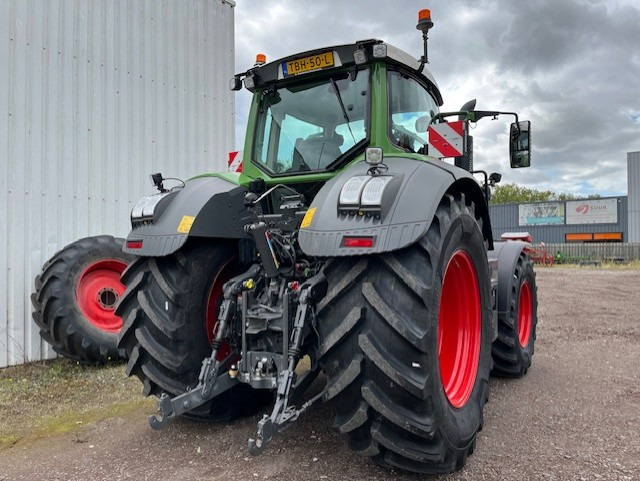 Fendt 826 Vario S4 ProfiPlus - Трактор: фото 5 Fendt 826 Vario S4 ProfiPlus - Трактор: фото 5