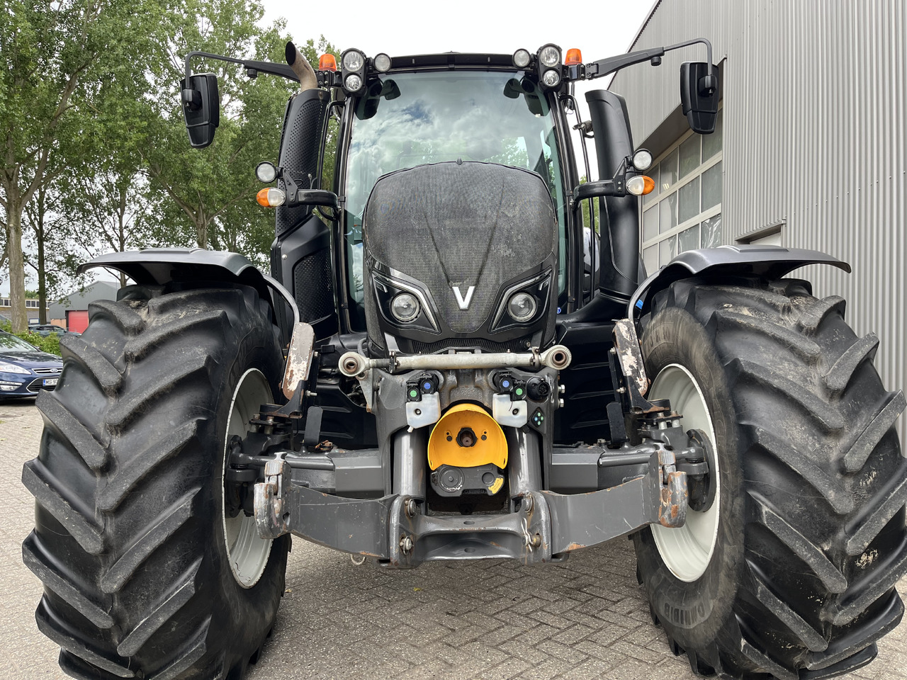 Valtra N174 Active - Трактор: фото 3 Valtra N174 Active - Трактор: фото 3