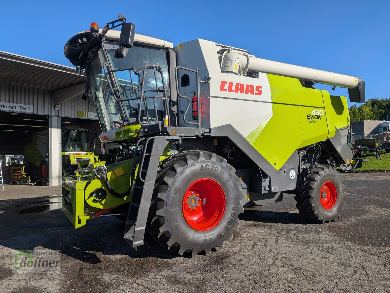 CLAAS Evion 430 Bussines - Зерноуборочный комбайн: фото 1 CLAAS Evion 430 Bussines - Зерноуборочный комбайн: фото 1