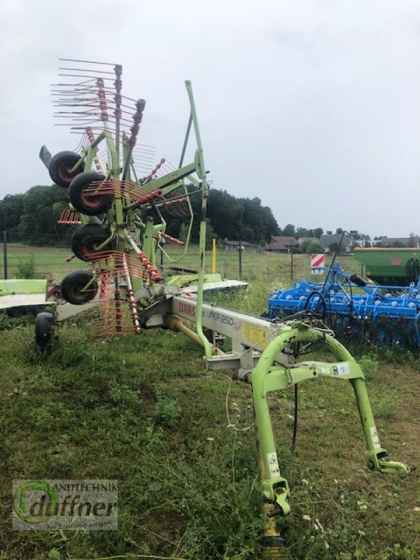 CLAAS Liner 1250 - Сеноворошилка: фото 3 CLAAS Liner 1250 - Сеноворошилка: фото 3