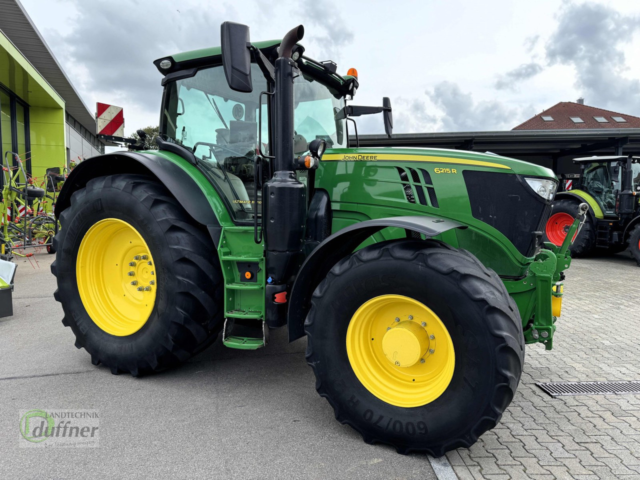 John Deere 6215R - Трактор: фото 2 John Deere 6215R - Трактор: фото 2