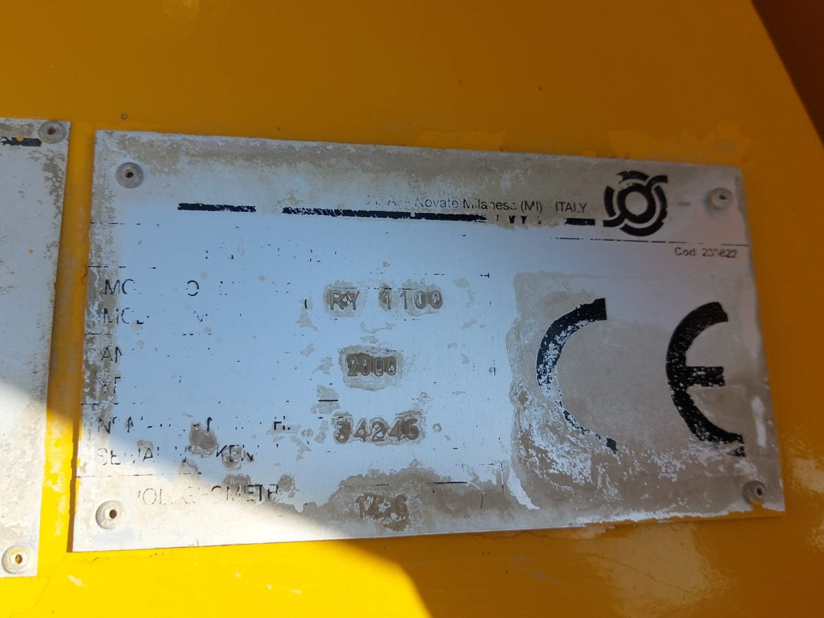 ASTRA HD7 6438 CIFA RY1100 - Автобетоносмеситель: фото 2 ASTRA HD7 6438 CIFA RY1100 - Автобетоносмеситель: фото 2