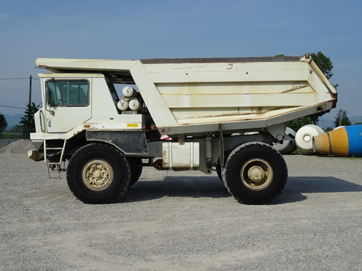 ASTRA RD 28 - Карьерный самосвал: фото 2 ASTRA RD 28 - Карьерный самосвал: фото 2