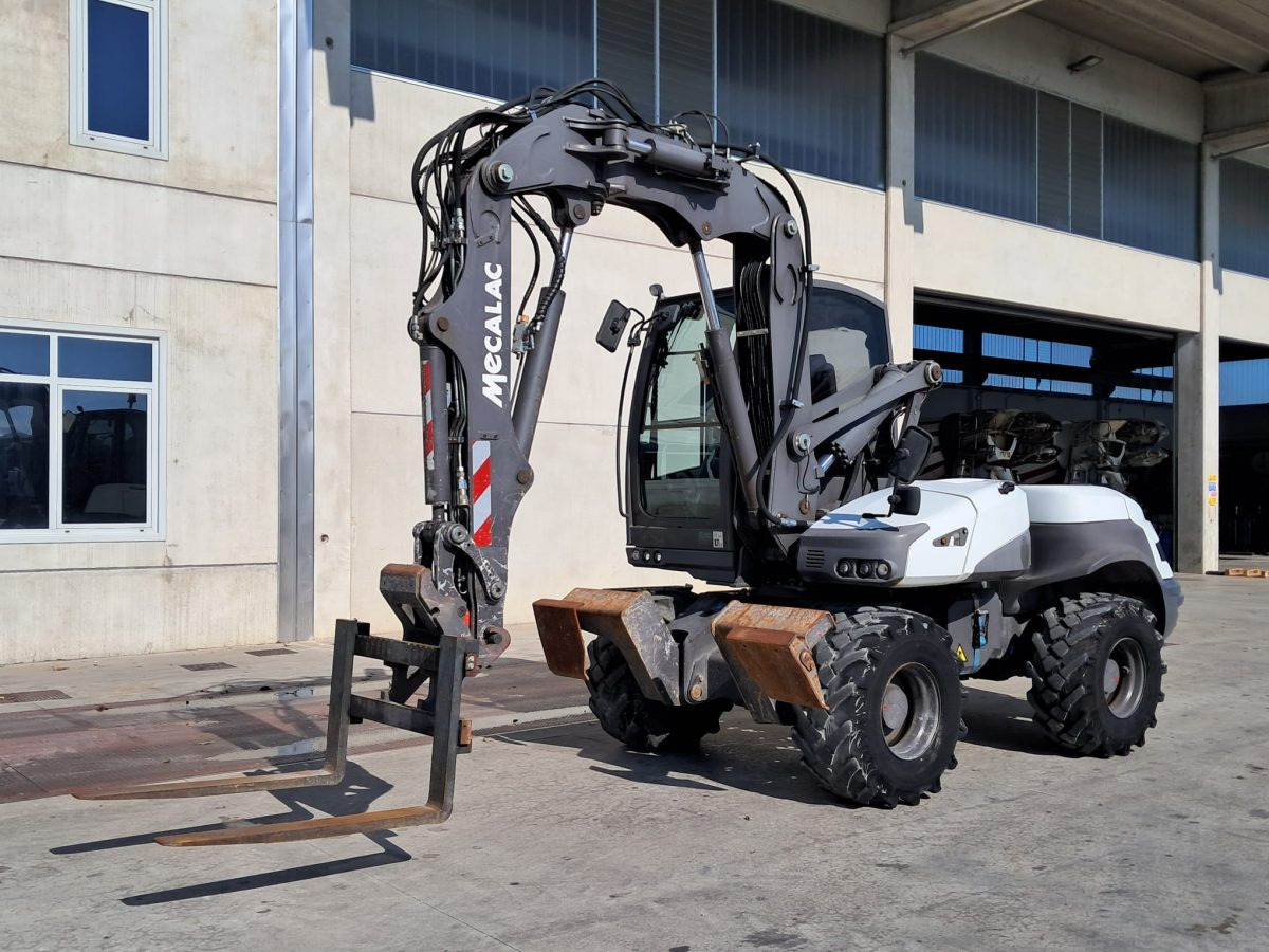 MECALAC 12MTX - Колёсный экскаватор: фото 3 MECALAC 12MTX - Колёсный экскаватор: фото 3