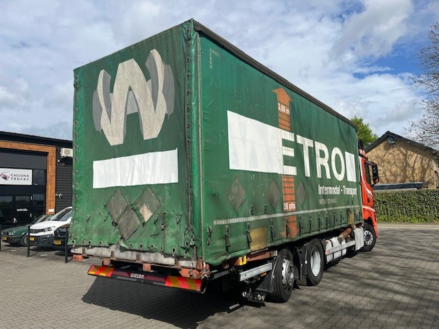 Mercedes Benz Actros 2642 6x2 Mega BDF met zeilbak - Тентованный грузовик: фото 3 Mercedes Benz Actros 2642 6x2 Mega BDF met zeilbak - Тентованный грузовик: фото 3