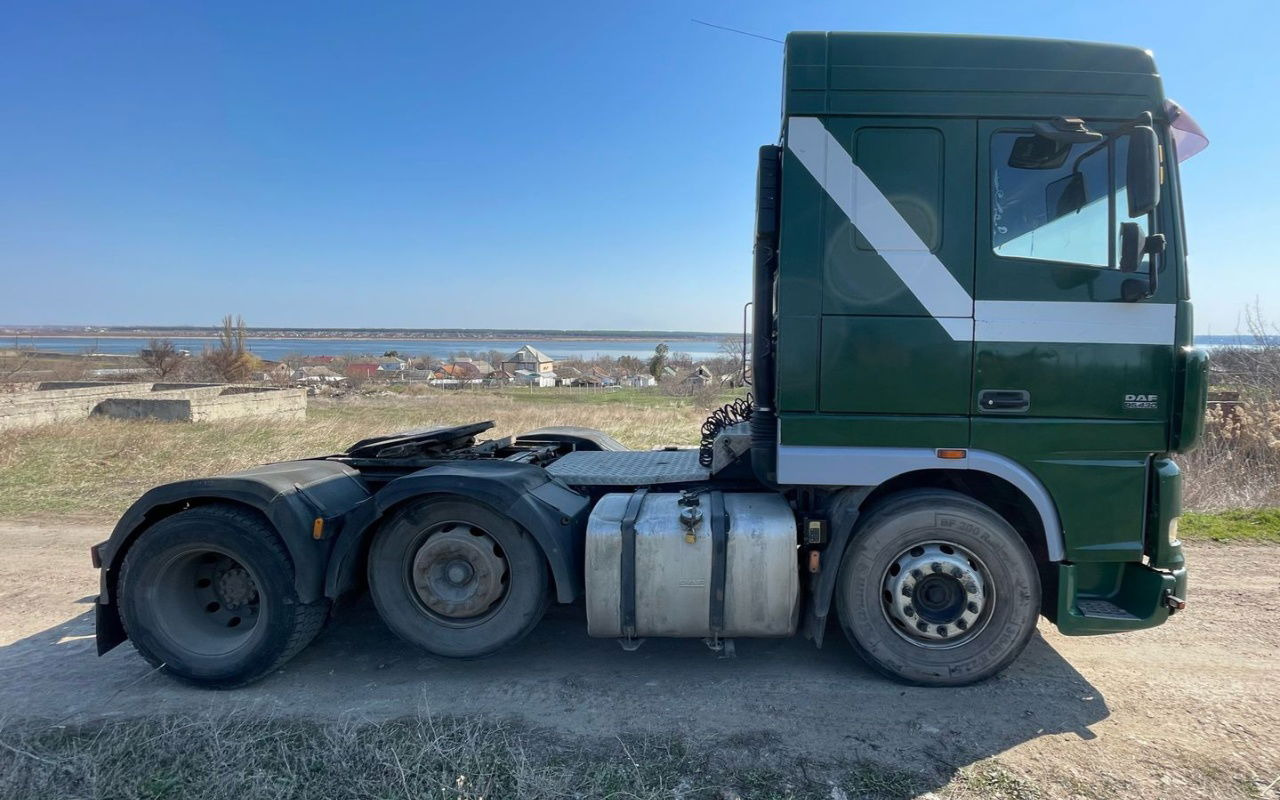 DAF XF 95.430 Tractor head 6x2 - Тягач: фото 4 DAF XF 95.430 Tractor head 6x2 - Тягач: фото 4
