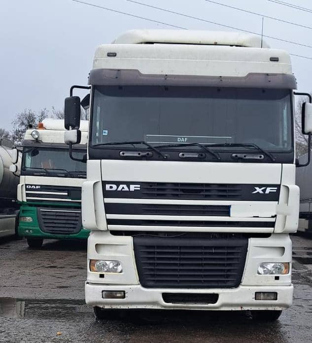 DAF XF 95 - Тягач: фото 3 DAF XF 95 - Тягач: фото 3