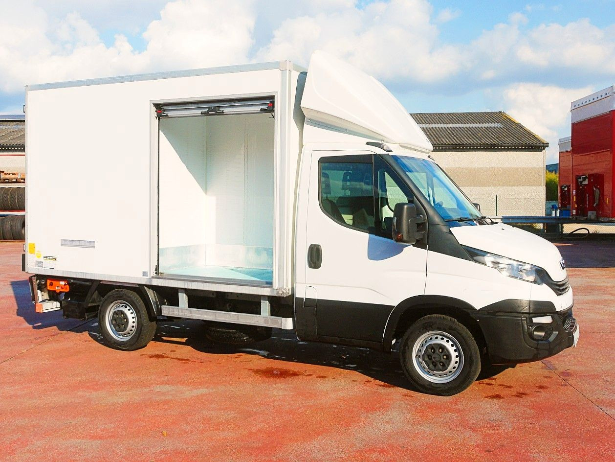 Iveco 35S14 DAILY ISOTHERMKOFFER LADEBORDWAND luft fed - Фургон-рефрижератор: фото 3 Iveco 35S14 DAILY ISOTHERMKOFFER LADEBORDWAND luft fed - Фургон-рефрижератор: фото 3