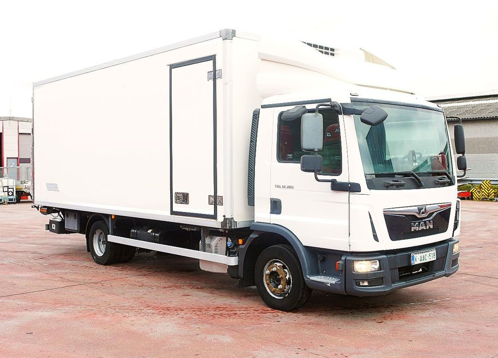 MAN 12.190 TGL KUHLKOFFER THERMOKING V800 MT LUFT AC - Рефрижератор: фото 2 MAN 12.190 TGL KUHLKOFFER THERMOKING V800 MT LUFT AC - Рефрижератор: фото 2