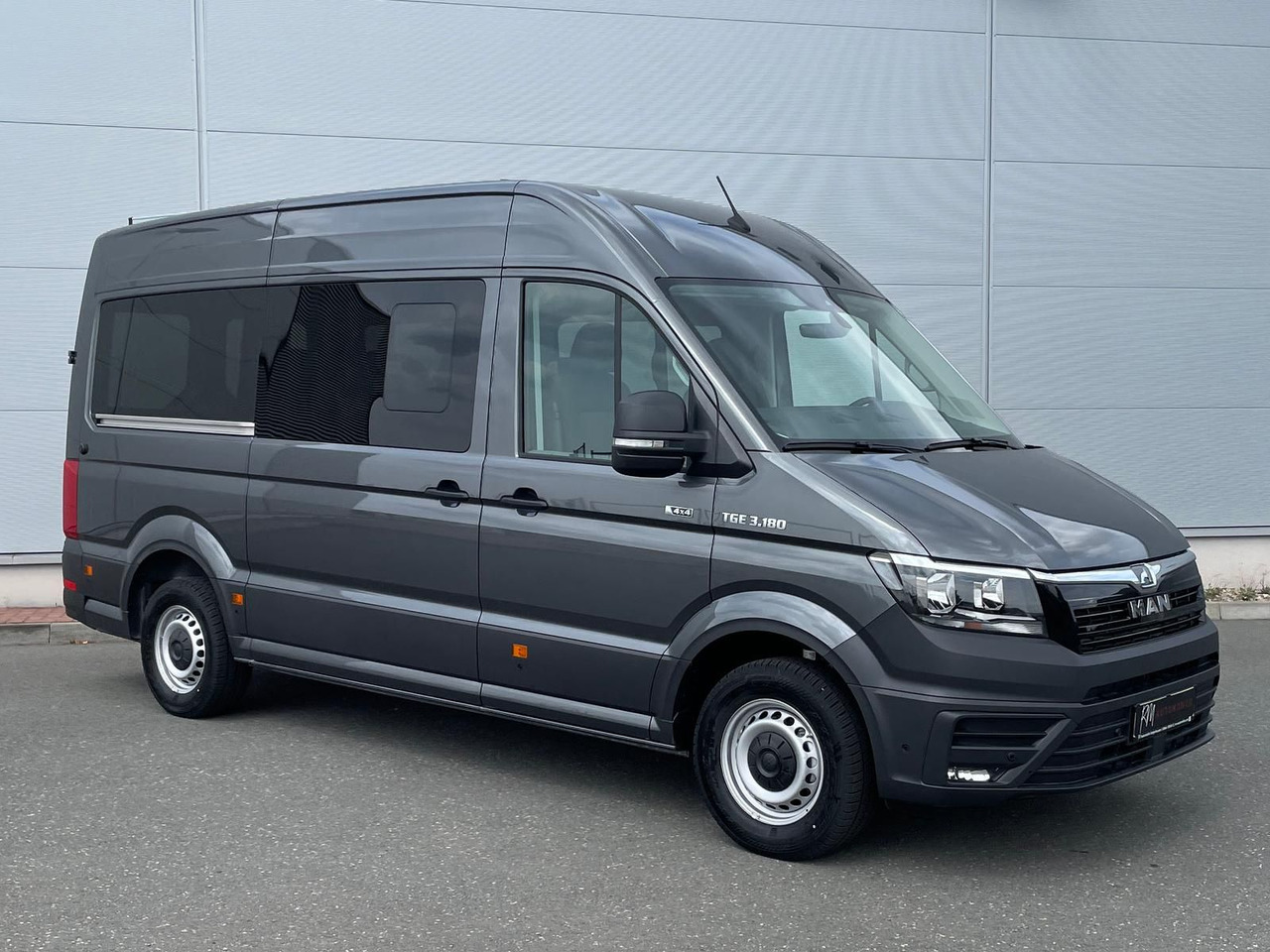 MAN TGE 3.180 Kombi L3H2 4x4 TEMPOMAT KAMERA 8-SITZE - Цельнометаллический фургон: фото 2 MAN TGE 3.180 Kombi L3H2 4x4 TEMPOMAT KAMERA 8-SITZE - Цельнометаллический фургон: фото 2