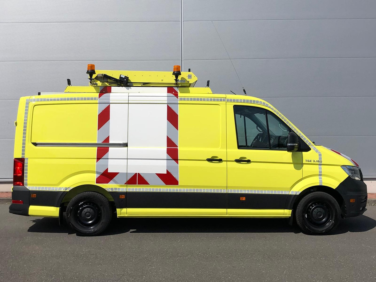 MAN TGE 3.180 L3H2 BF 4 BEGLEITFAHRZEUG ACC LED NAVI - Цельнометаллический фургон: фото 5 MAN TGE 3.180 L3H2 BF 4 BEGLEITFAHRZEUG ACC LED NAVI - Цельнометаллический фургон: фото 5