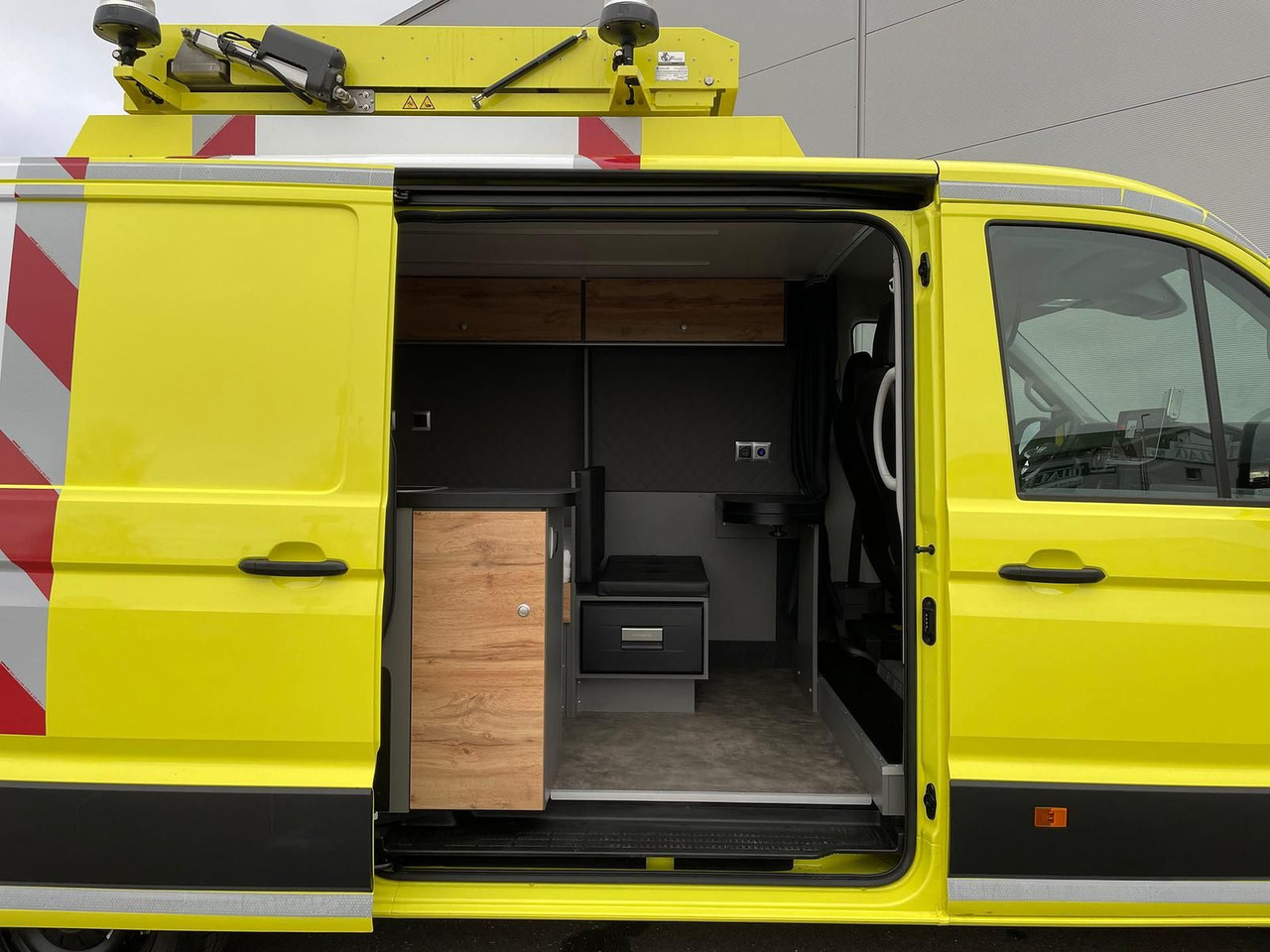 Легковой автомобиль MAN TGE 3.180 L3H2 BF4 BEGLEITFAHRZEUG STANDHZ ACC: фото 9