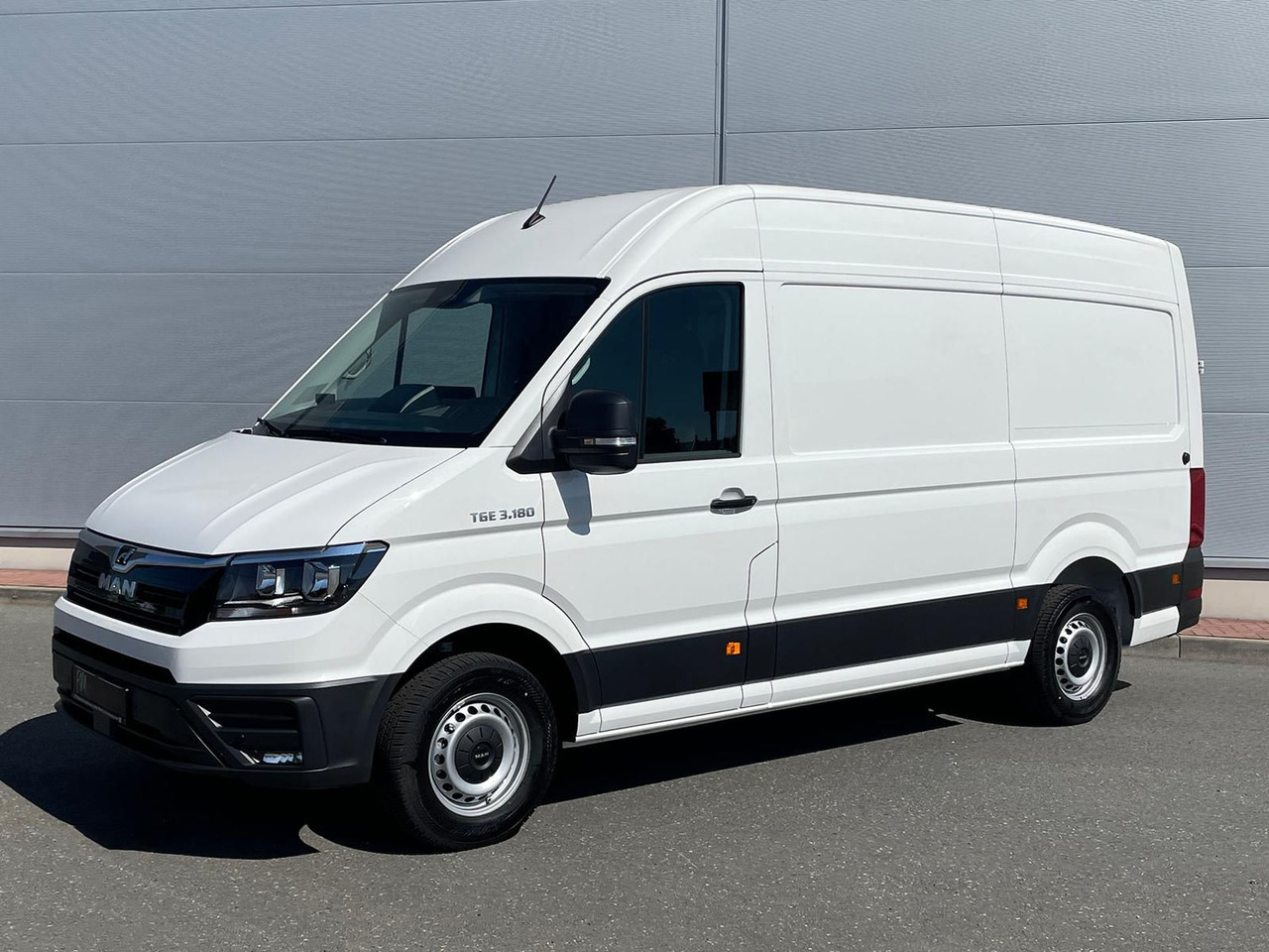 MAN TGE 3.180 L3H3 Kasten KAMERA NAVI DAB SITZH TEMP - Цельнометаллический фургон: фото 1 MAN TGE 3.180 L3H3 Kasten KAMERA NAVI DAB SITZH TEMP - Цельнометаллический фургон: фото 1