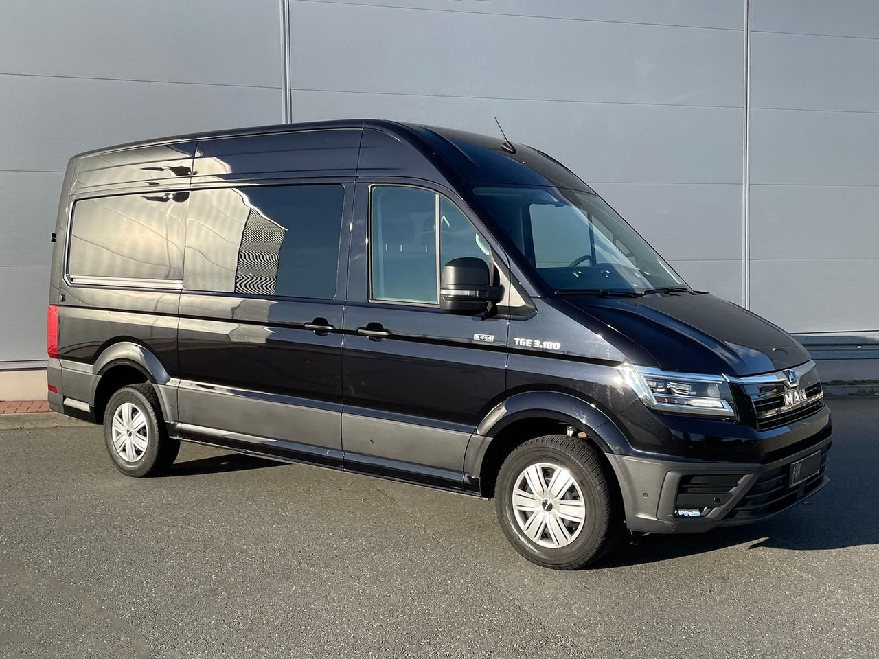 MAN TGE 3.180 L3H3 MIXTO 4x4 AUTOM DIFF AHK ACC NAV - Цельнометаллический фургон, Грузопассажирский фургон: фото 2 MAN TGE 3.180 L3H3 MIXTO 4x4 AUTOM DIFF AHK ACC NAV - Цельнометаллический фургон, Грузопассажирский фургон: фото 2