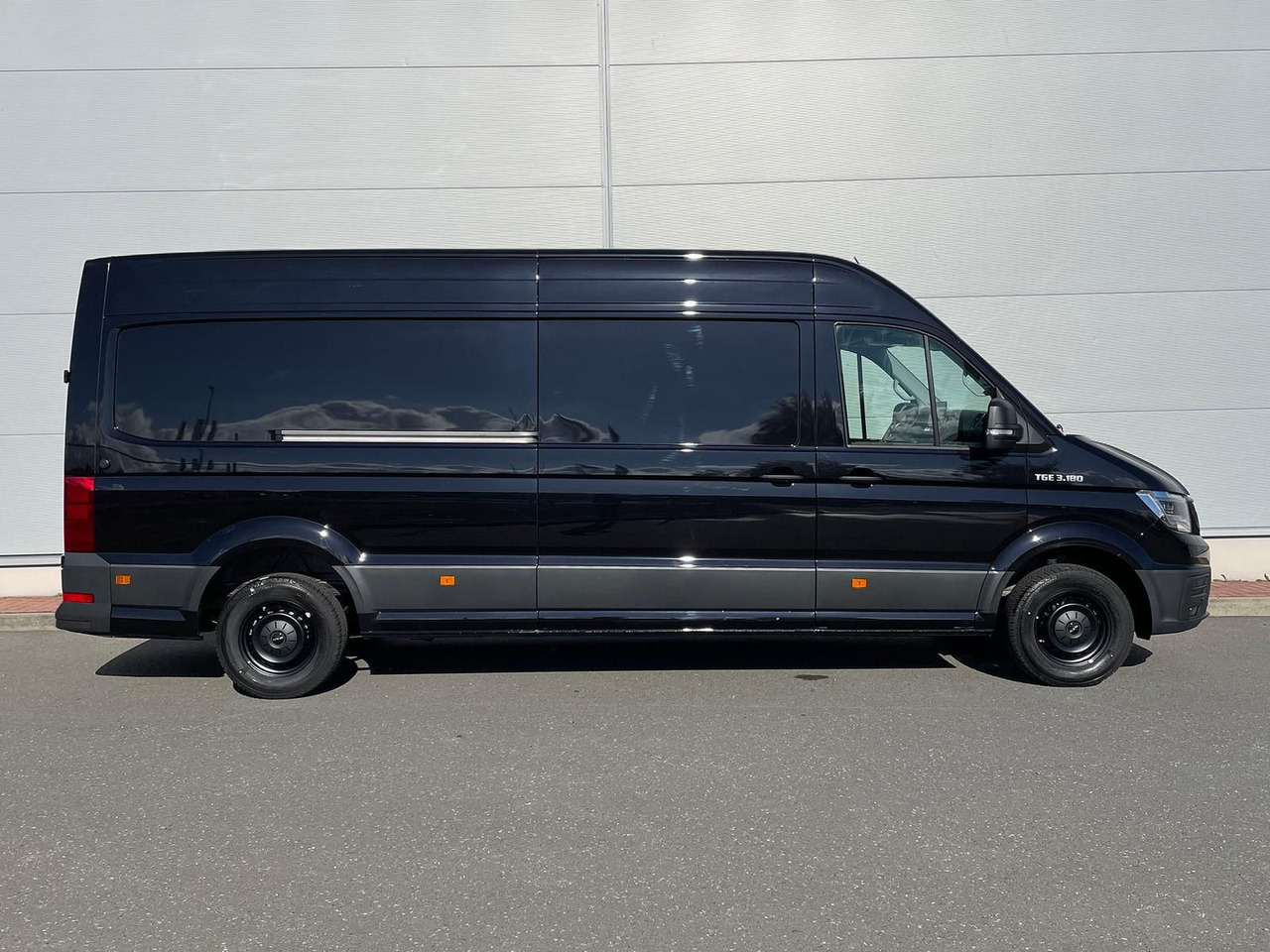 MAN TGE 3.180 L4H3 KASTEN AUTOM ACC LED DAB NAVI - Легковой автомобиль: фото 5 MAN TGE 3.180 L4H3 KASTEN AUTOM ACC LED DAB NAVI - Легковой автомобиль: фото 5