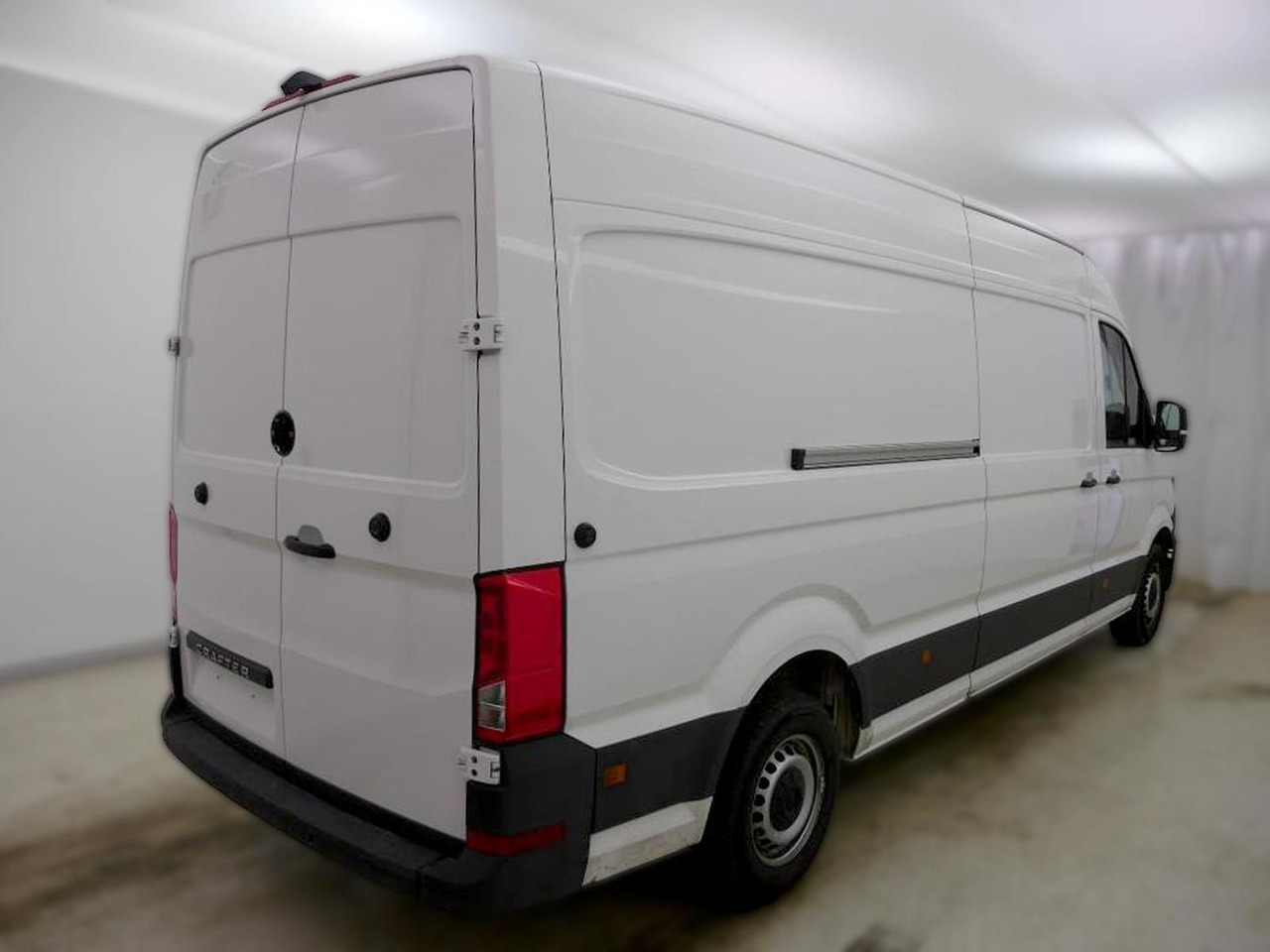 Volkswagen Crafter Kasten 35 L4H3 KAMERA KLIMA SITZHZ DAB - Цельнометаллический фургон: фото 2 Volkswagen Crafter Kasten 35 L4H3 KAMERA KLIMA SITZHZ DAB - Цельнометаллический фургон: фото 2