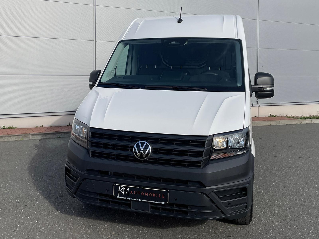Volkswagen Crafter Kasten 35 L4H3 MFL DAB KLIMA KAMERA - Пассажирский фургон: фото 4 Volkswagen Crafter Kasten 35 L4H3 MFL DAB KLIMA KAMERA - Пассажирский фургон: фото 4