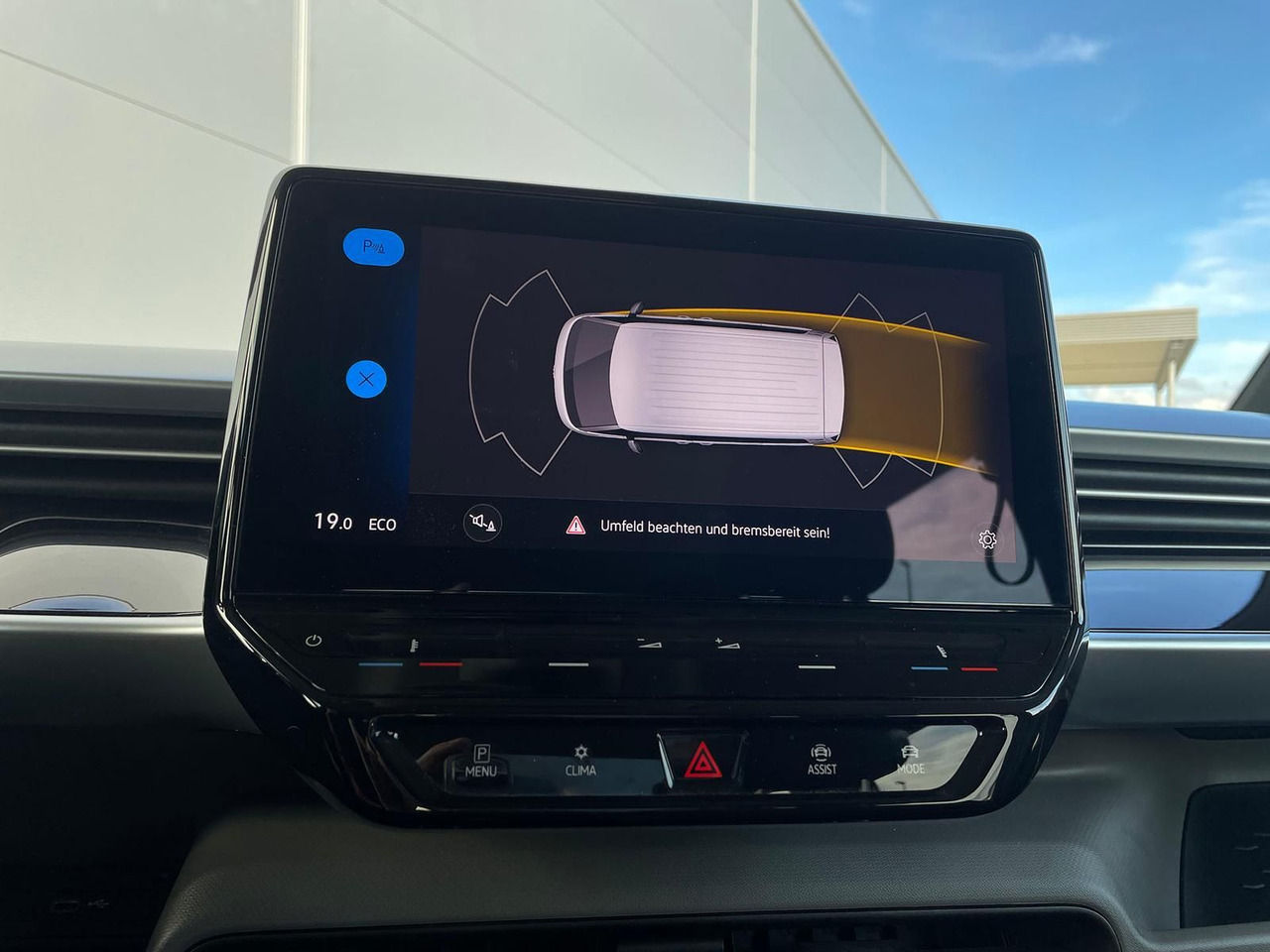 Пассажирский фургон, Электрический фургон Volkswagen ID.Buzz KW Fahrwerk LM Felgen KLIMA PDC ACC DAB: фото 23 Пассажирский фургон, Электрический фургон Volkswagen ID.Buzz KW Fahrwerk LM Felgen KLIMA PDC ACC DAB: фото 23