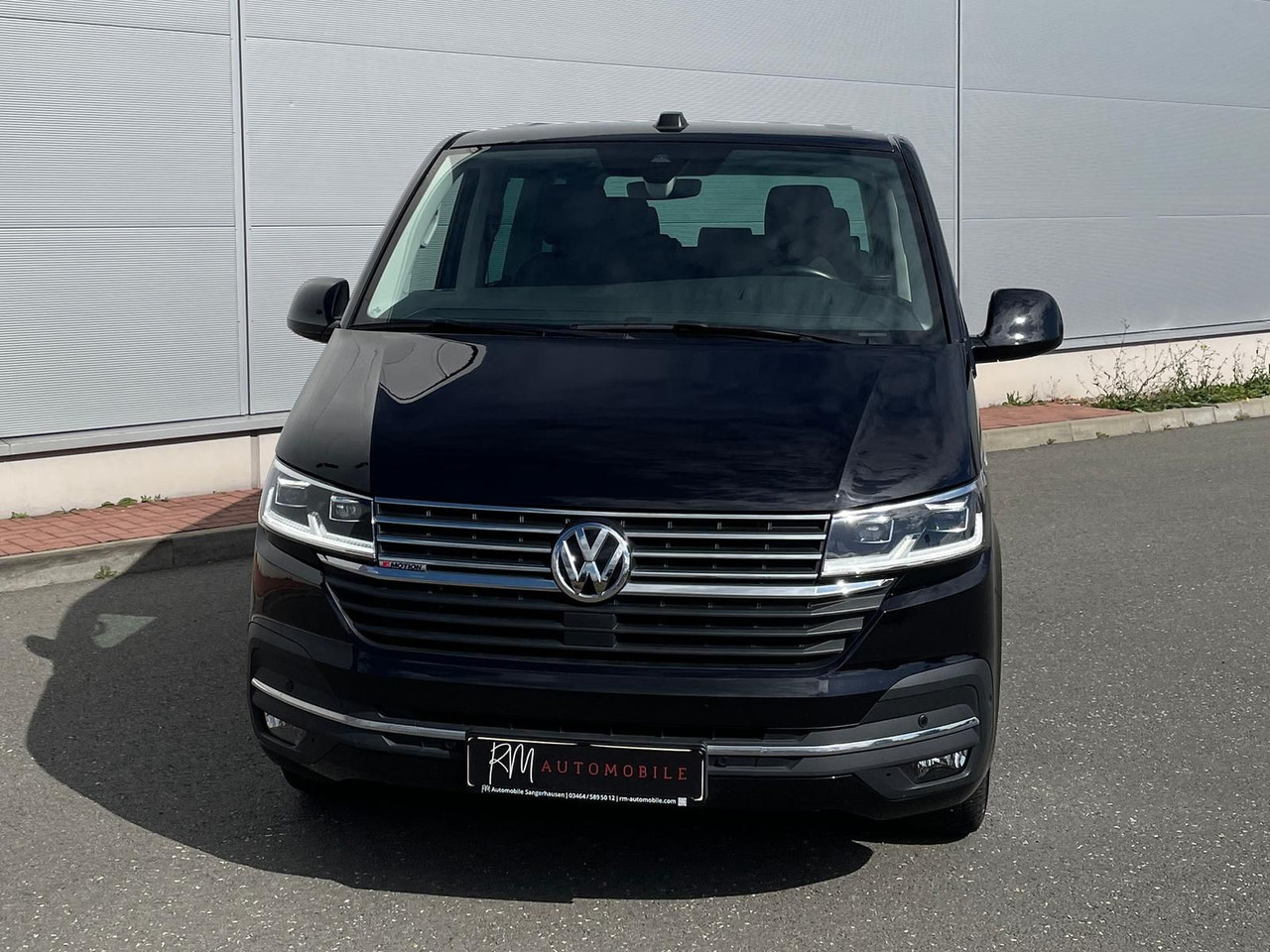 Volkswagen T6.1 Multivan Highline 4M LEDER STANDHZ SITZHZ - Пассажирский фургон: фото 4 Volkswagen T6.1 Multivan Highline 4M LEDER STANDHZ SITZHZ - Пассажирский фургон: фото 4
