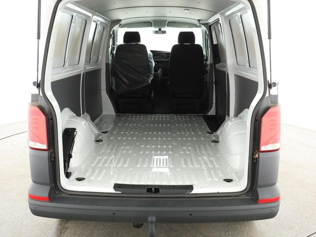 Volkswagen T6.1 Transporter LR FWD PDC SITZHZ TEMP AHK - Цельнометаллический фургон: фото 3 Volkswagen T6.1 Transporter LR FWD PDC SITZHZ TEMP AHK - Цельнометаллический фургон: фото 3