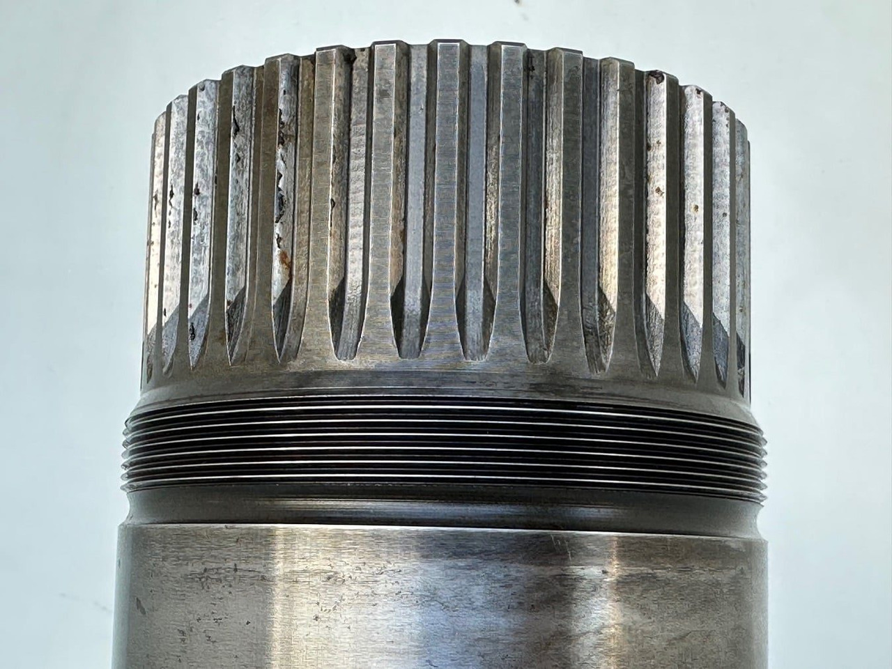 Поворотный редуктор для Гусеничных экскаваторов Liebherr Abtriebswelle ID-Nr.90208977.  SAT325A296.  R934-1550, R938-1650,  R945-1866.   #90208977.12#: фото 13 Поворотный редуктор для Гусеничных экскаваторов Liebherr Abtriebswelle ID-Nr.90208977.  SAT325A296.  R934-1550, R938-1650,  R945-1866.   #90208977.12#: фото 13