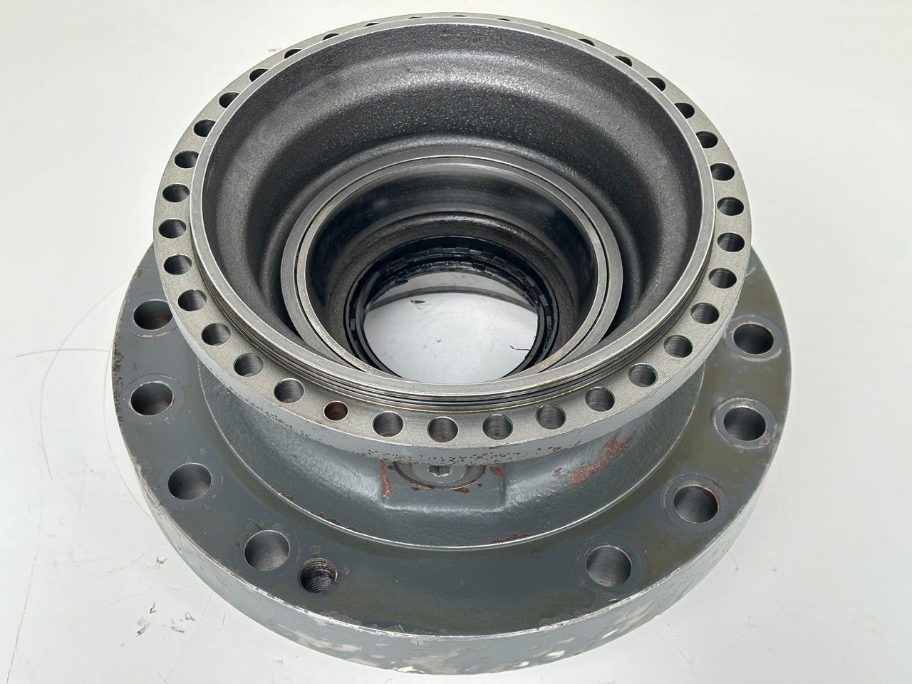 Liebherr Abtriebswellengehäuse ID-Nr.90018934. A924 HL, A924, LH30 C, LH30 M, LH35 M, LH35 MT, R922. #ABTR.GEH.0767#0764# - Поворотный редуктор для Строительной техники: фото 2 Liebherr Abtriebswellengehäuse ID-Nr.90018934. A924 HL, A924, LH30 C, LH30 M, LH35 M, LH35 MT, R922. #ABTR.GEH.0767#0764# - Поворотный редуктор для Строительной техники: фото 2