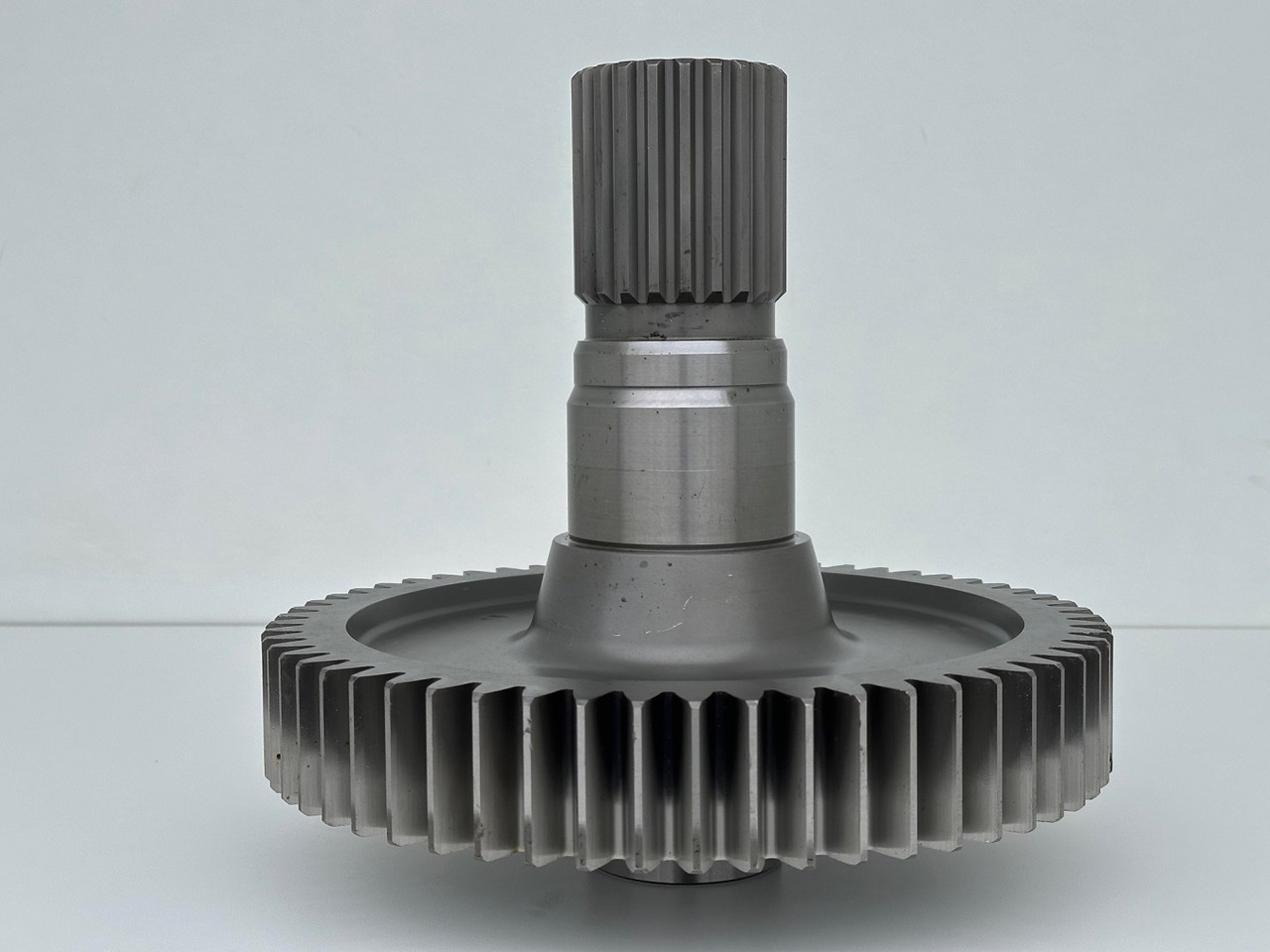 Liebherr Antriebswelle ID-Nr.10141123. Pumpenverteilergetriebe Typ:PVG 450 C 476. Typ:R9100-1132, R9100-1652, R9100B-1132. #10141123.10.03# - Трансмиссия для Строительной техники: фото 2 Liebherr Antriebswelle ID-Nr.10141123. Pumpenverteilergetriebe Typ:PVG 450 C 476. Typ:R9100-1132, R9100-1652, R9100B-1132. #10141123.10.03# - Трансмиссия для Строительной техники: фото 2