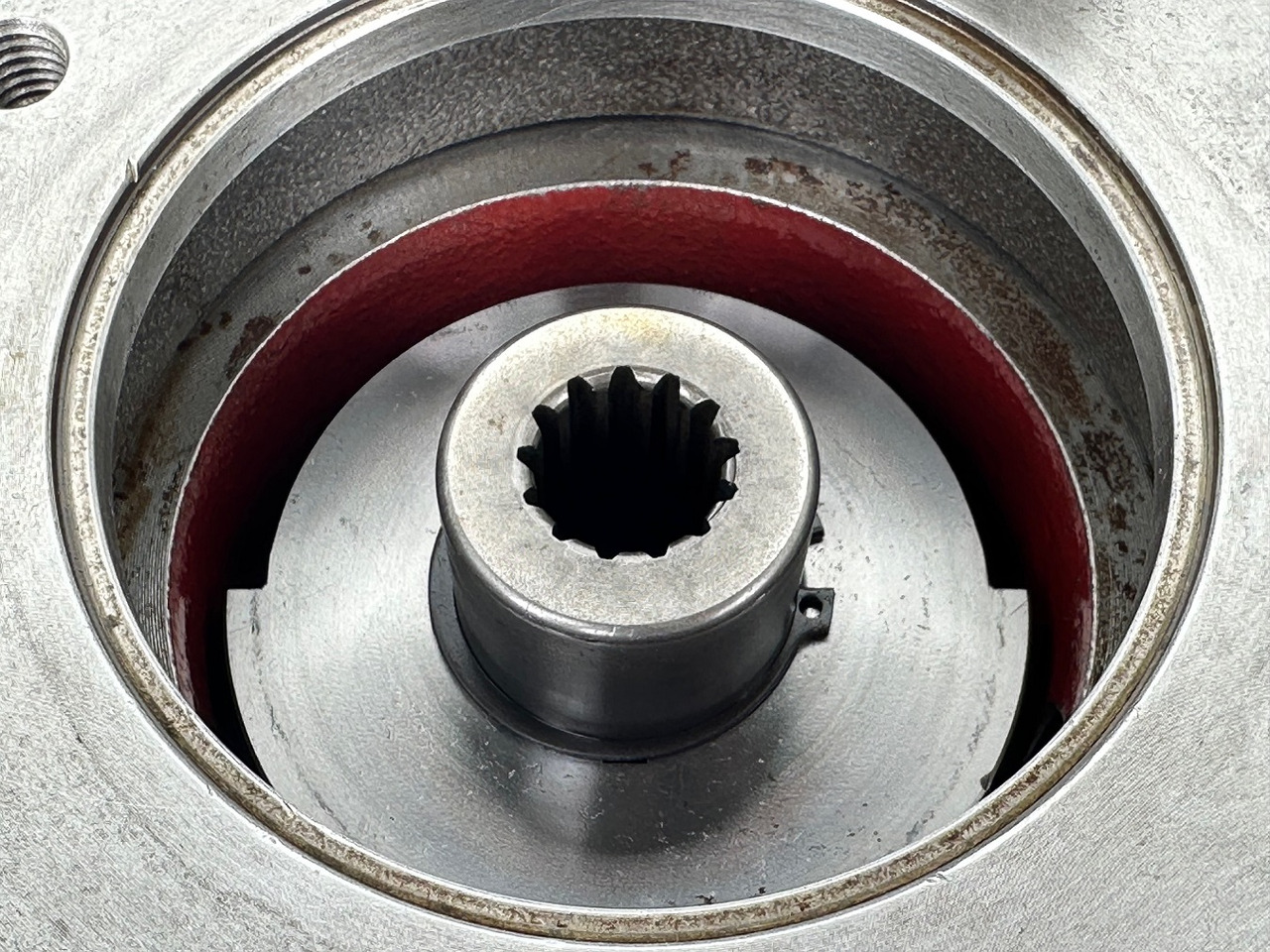 Liebherr - Bonfiglioli Lamellenbremse mit ID-Nr.10354467. LTM 1055-1, LTM 1055-3-1-076 bis LTM 1055-3-1-121, LTM 1055-3-2-000 bis LTM1055-3-2-031. #10354467.6088598# - Трансмиссия для Строительной техники: фото 4 Liebherr - Bonfiglioli Lamellenbremse mit ID-Nr.10354467. LTM 1055-1, LTM 1055-3-1-076 bis LTM 1055-3-1-121, LTM 1055-3-2-000 bis LTM1055-3-2-031. #10354467.6088598# - Трансмиссия для Строительной техники: фото 4