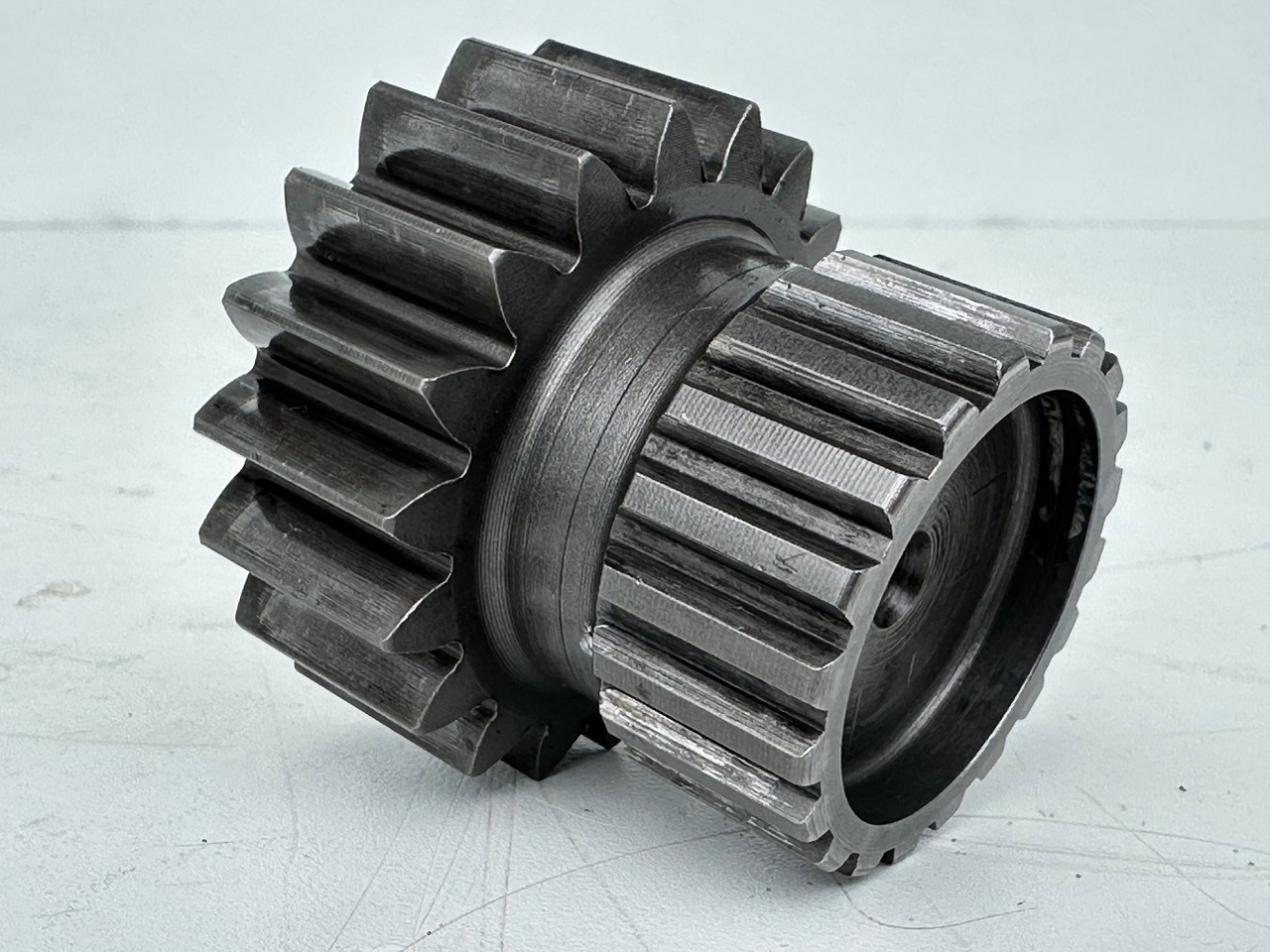 Liebherr - Bonfiglioli Sonnenrad mit ID-Nr.10167165. LTM 1045-3-1-, LTM 1055-1, LTM 1055-3-1-, LTM 1055-3-2-, LTM1070-4-1-, LTM1070-4-2-. #10167165.6088598# - Трансмиссия для Строительной техники: фото 3 Liebherr - Bonfiglioli Sonnenrad mit ID-Nr.10167165. LTM 1045-3-1-, LTM 1055-1, LTM 1055-3-1-, LTM 1055-3-2-, LTM1070-4-1-, LTM1070-4-2-. #10167165.6088598# - Трансмиссия для Строительной техники: фото 3