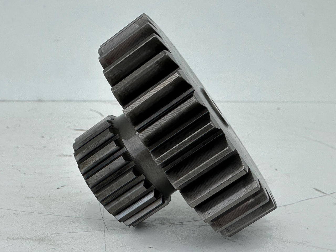 Liebherr - Bonfiglioli Sonnenrad mit ID-Nr.10355344. LTM 1045-3-1-, LTM 1055-1, LTM 1055-3-1-, LTM 1055-3-2-, LTM1070-4-1-, LTM1070-4-2-. #10355344.6088598# - Трансмиссия для Строительной техники: фото 4 Liebherr - Bonfiglioli Sonnenrad mit ID-Nr.10355344. LTM 1045-3-1-, LTM 1055-1, LTM 1055-3-1-, LTM 1055-3-2-, LTM1070-4-1-, LTM1070-4-2-. #10355344.6088598# - Трансмиссия для Строительной техники: фото 4