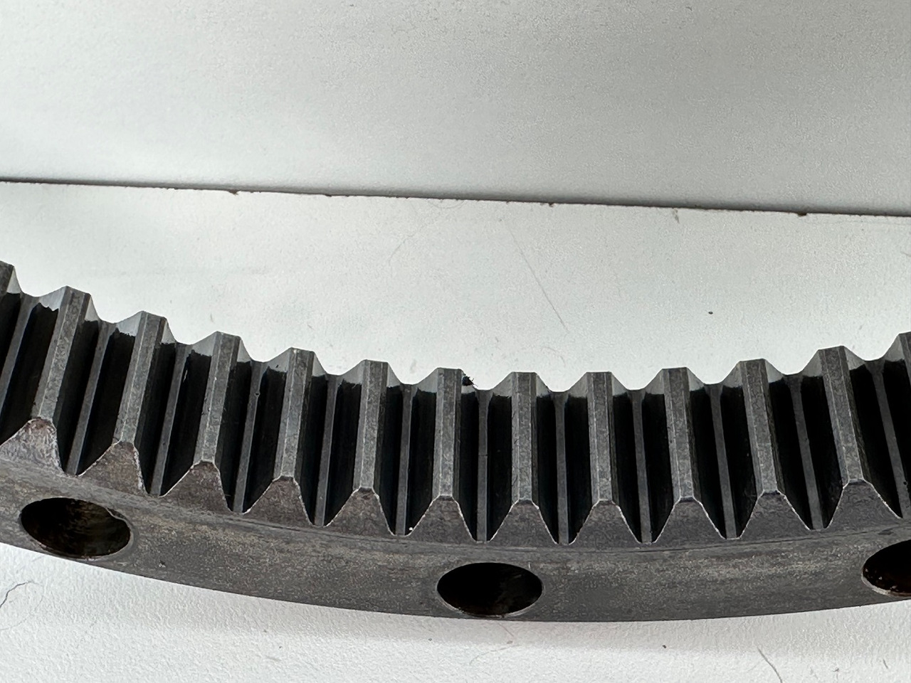 Liebherr-Bonfiglioli Zahnkranz mit ID-Nr.10002572. LTF 1030,LTF 1045,LTM 1030,LTC-1055,LTC-1055-3-1,LTM 1045-3-1-,LTM 1050-3-1,LTM 1055-1,LTM 1055-3-1-,LTM 1055-3-2-,LTM1070-4-1-,LTM1070-4-2-. #100025 - Поворотный редуктор для Мобильных кранов: фото 4 Liebherr-Bonfiglioli Zahnkranz mit ID-Nr.10002572. LTF 1030,LTF 1045,LTM 1030,LTC-1055,LTC-1055-3-1,LTM 1045-3-1-,LTM 1050-3-1,LTM 1055-1,LTM 1055-3-1-,LTM 1055-3-2-,LTM1070-4-1-,LTM1070-4-2-. #100025 - Поворотный редуктор для Мобильных кранов: фото 4