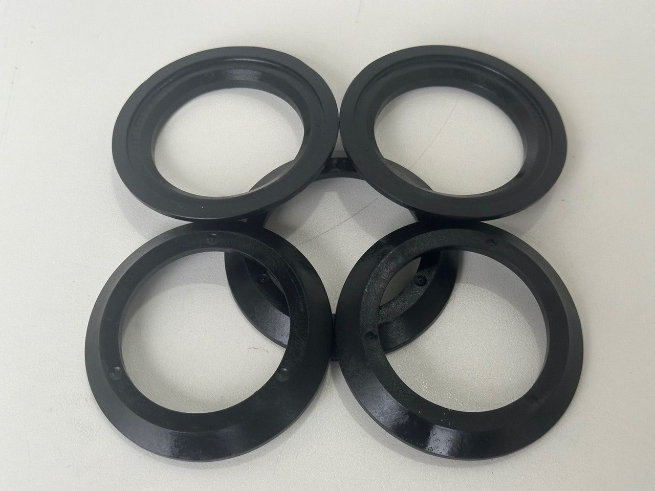 Liebherr Distanzscheibe ID-Nr.90205841. FAT350P126 - FAT350P138. R920 - R922 - R924 - R925 - R926 - R930 T. #90205841.04.11# - Бортовой редуктор для Строительной техники: фото 1 Liebherr Distanzscheibe ID-Nr.90205841. FAT350P126 - FAT350P138. R920 - R922 - R924 - R925 - R926 - R930 T. #90205841.04.11# - Бортовой редуктор для Строительной техники: фото 1