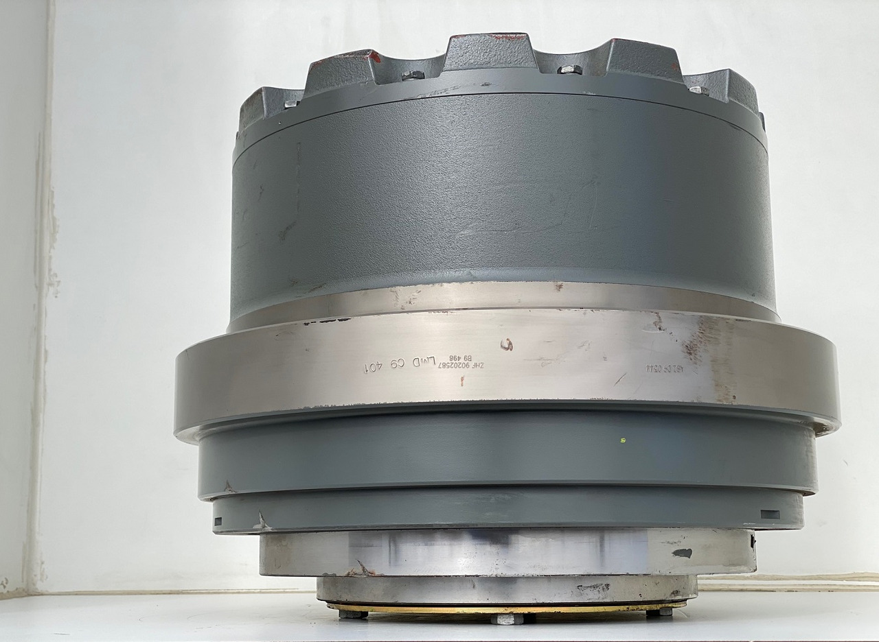 Liebherr Fahrantrieb FAT450P123, ID-Nr.90202516 - ID-Nr.90202517. LOS954, R940, R946, R950, R954, R956. #159-04# - Бортовой редуктор для Гусеничных экскаваторов: фото 4 Liebherr Fahrantrieb FAT450P123, ID-Nr.90202516 - ID-Nr.90202517. LOS954, R940, R946, R950, R954, R956. #159-04# - Бортовой редуктор для Гусеничных экскаваторов: фото 4