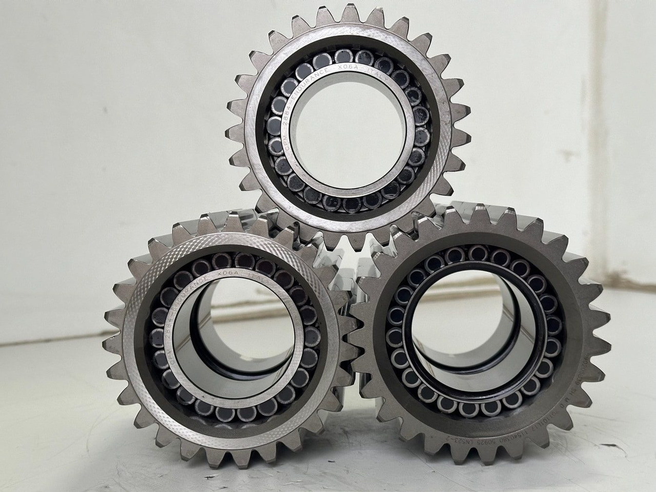 Liebherr Planetenrad ID-Nr.90205840. FAT350P126 - FAT350P138. R920 - R922 - R924 - R925 - R926 - R930 T. #90205840.04.11# - Бортовой редуктор для Строительной техники: фото 4 Liebherr Planetenrad ID-Nr.90205840. FAT350P126 - FAT350P138. R920 - R922 - R924 - R925 - R926 - R930 T. #90205840.04.11# - Бортовой редуктор для Строительной техники: фото 4