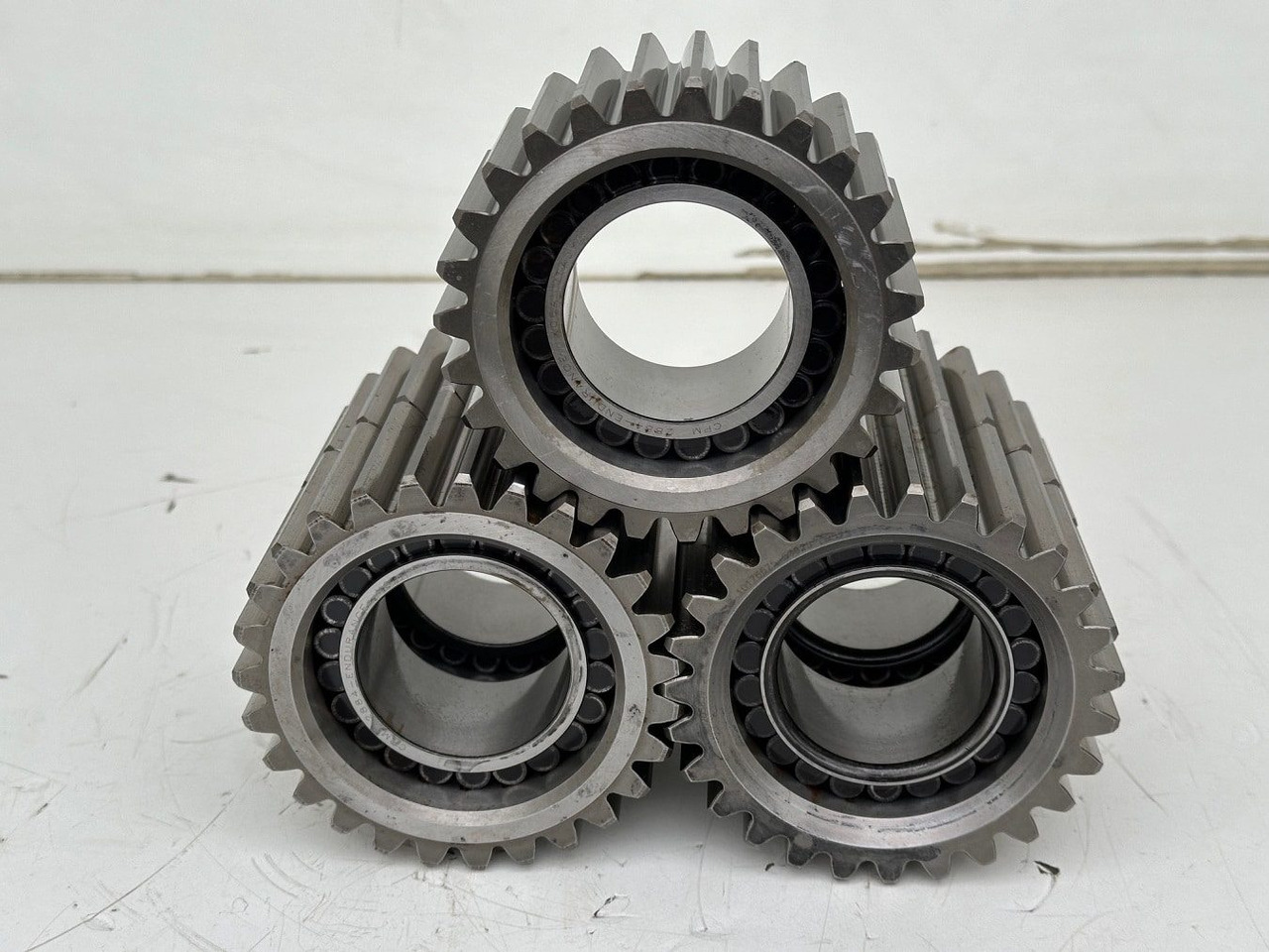 Liebherr Planetenrad ID-Nr.90205840. FAT350P126 - FAT350P138. R920 - R922 - R924 - R925 - R926 - R930 T. #90205840.20.11# - Бортовой редуктор для Строительной техники: фото 2 Liebherr Planetenrad ID-Nr.90205840. FAT350P126 - FAT350P138. R920 - R922 - R924 - R925 - R926 - R930 T. #90205840.20.11# - Бортовой редуктор для Строительной техники: фото 2