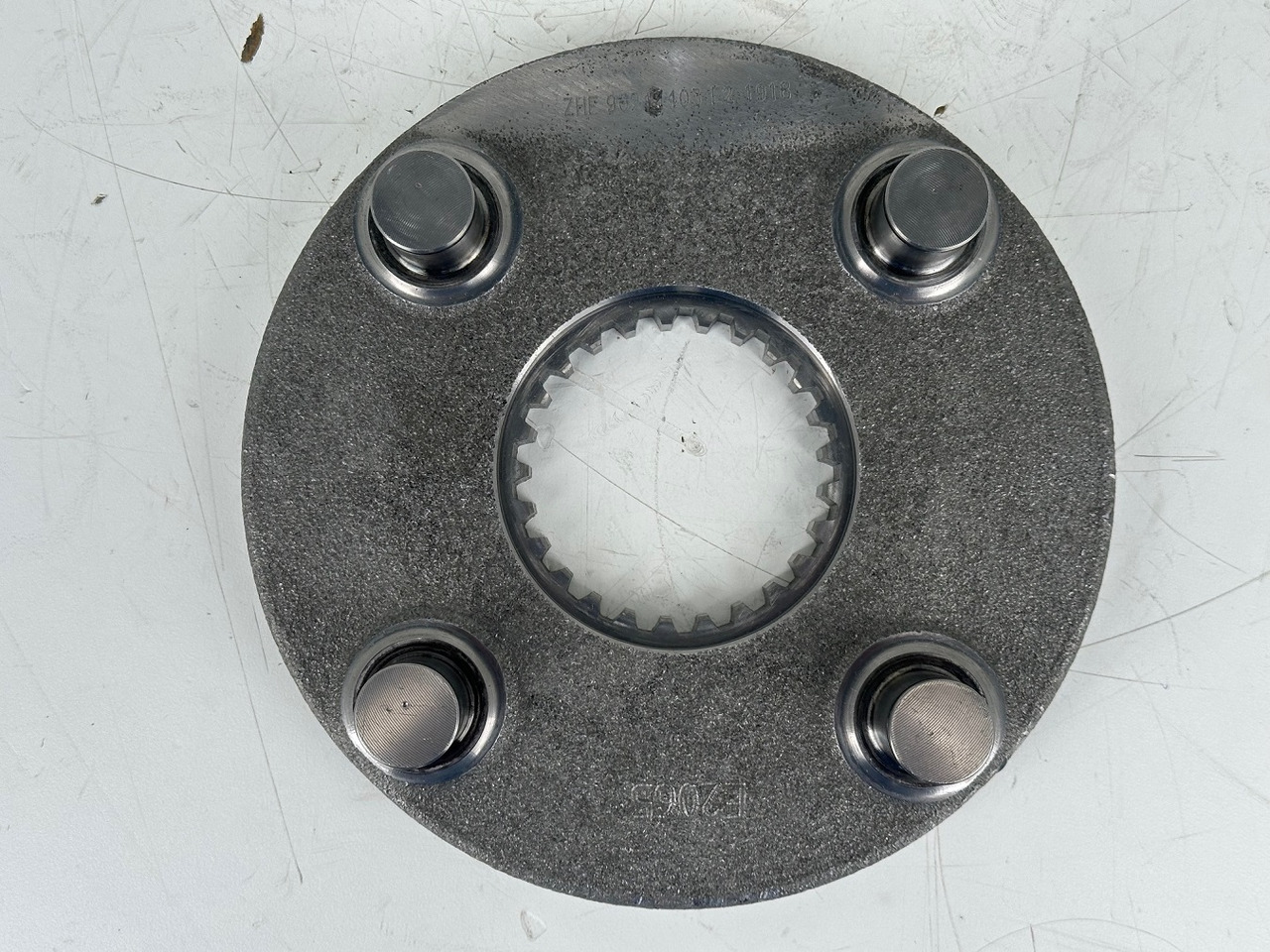 Liebherr Planetenträger ID-Nr.90214403.  SAT275A290.  R922 LC-1486. R924 LC-1487.  #90214403.E2.1918# - Поворотный редуктор для Строительной техники: фото 3 Liebherr Planetenträger ID-Nr.90214403.  SAT275A290.  R922 LC-1486. R924 LC-1487.  #90214403.E2.1918# - Поворотный редуктор для Строительной техники: фото 3