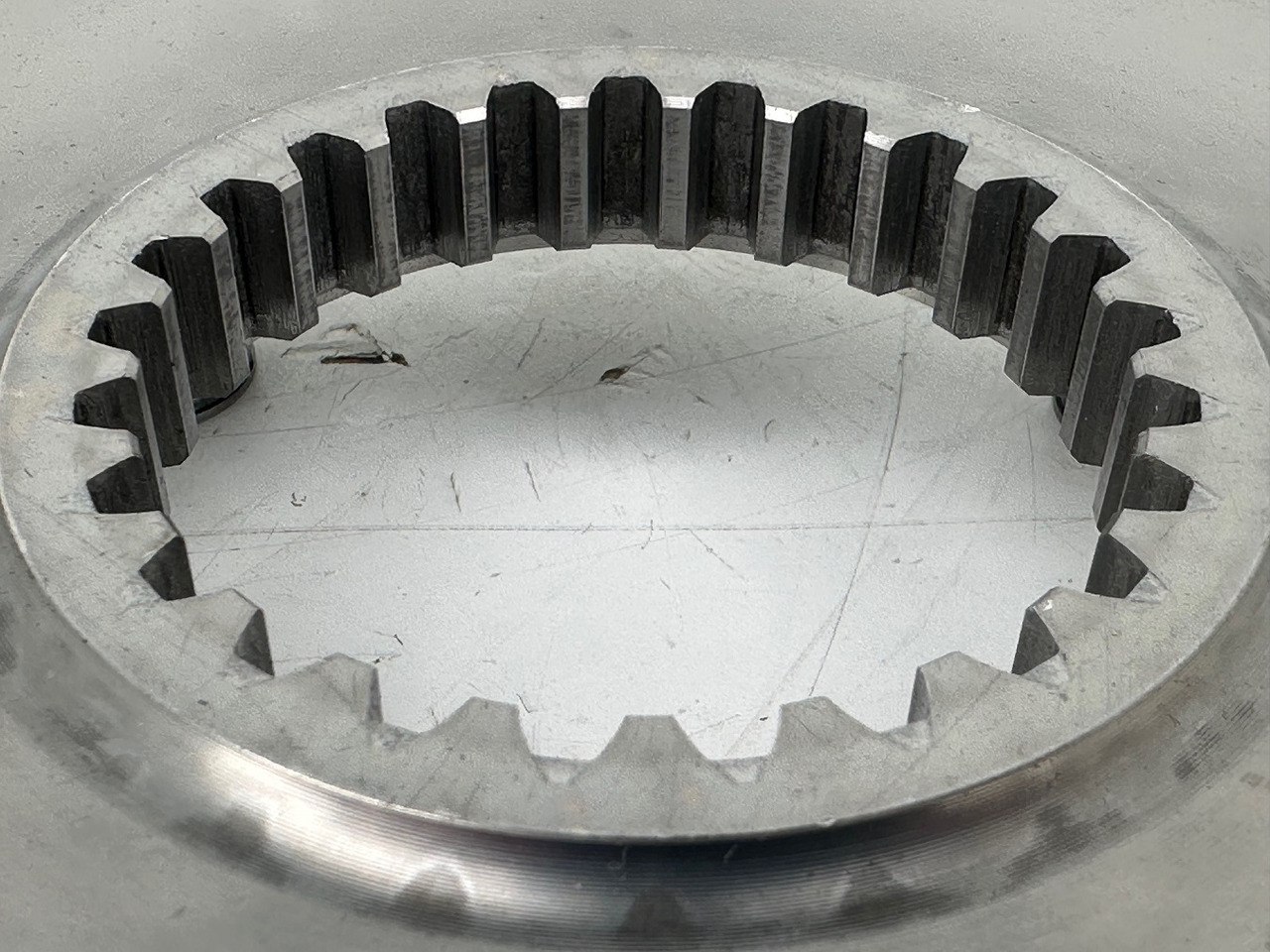 Поворотный редуктор для Строительной техники Liebherr Planetenträger ID-Nr.90214403. SAT275A290. R922 LC-1486. R924 LC-1487. #90214403.E2.1918#: фото 9 Поворотный редуктор для Строительной техники Liebherr Planetenträger ID-Nr.90214403. SAT275A290. R922 LC-1486. R924 LC-1487. #90214403.E2.1918#: фото 9