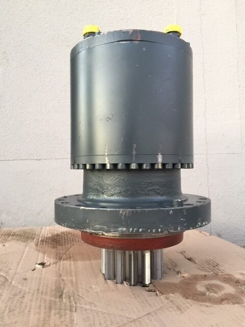 Liebherr Schwenkantrieb SAT250/278, ID-Nr.90214865 - ID-Nr.90017774 - ID-Nr.90209641. - Поворотный редуктор для Гусеничных экскаваторов: фото 1 Liebherr Schwenkantrieb SAT250/278, ID-Nr.90214865 - ID-Nr.90017774 - ID-Nr.90209641. - Поворотный редуктор для Гусеничных экскаваторов: фото 1