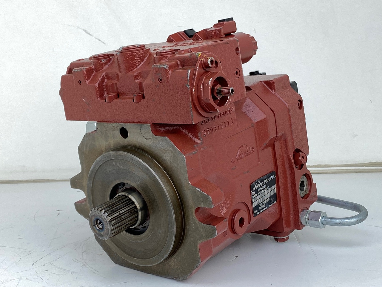 Linde Verstellpumpe-Axialkolbenpumpe Typ:HPV 55-02R 2623. #HPV55BC# - Гидравлический насос: фото 2 Linde Verstellpumpe-Axialkolbenpumpe Typ:HPV 55-02R 2623. #HPV55BC# - Гидравлический насос: фото 2