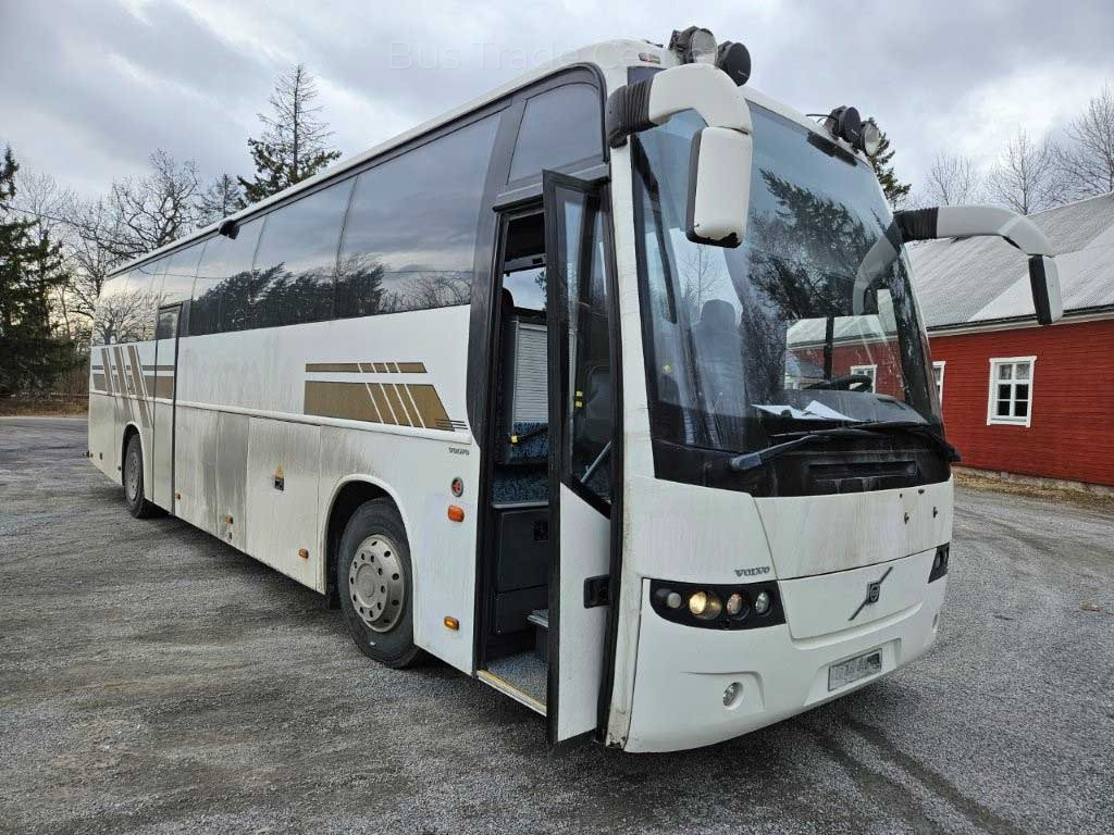 VOLVO Carrus 9700H B12M - Туристический автобус: фото 1 VOLVO Carrus 9700H B12M - Туристический автобус: фото 1