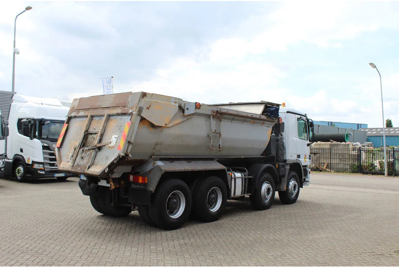Mercedes-Benz Actros 4141 * 8x4 * 3 pedal * - Самосвал: фото 4 Mercedes-Benz Actros 4141 * 8x4 * 3 pedal * - Самосвал: фото 4