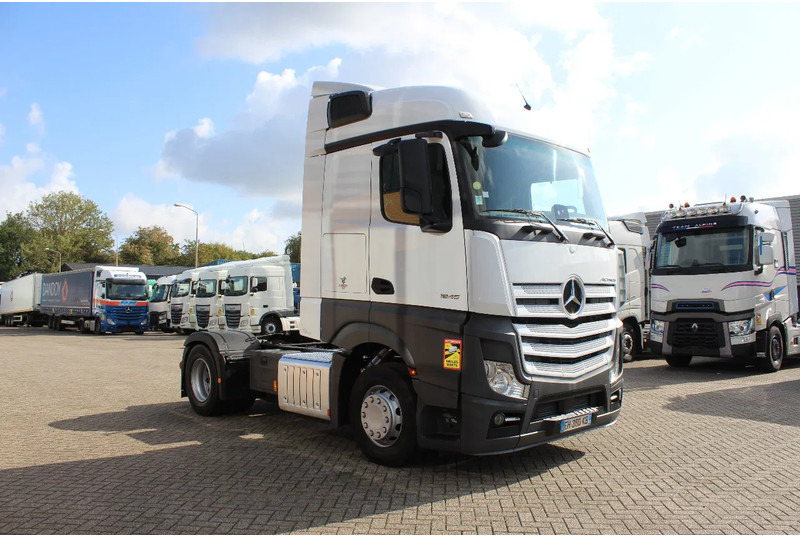 Mercedes-Benz Actros 1845 * EURO6 * 4X2 * - Тягач: фото 5 Mercedes-Benz Actros 1845 * EURO6 * 4X2 * - Тягач: фото 5